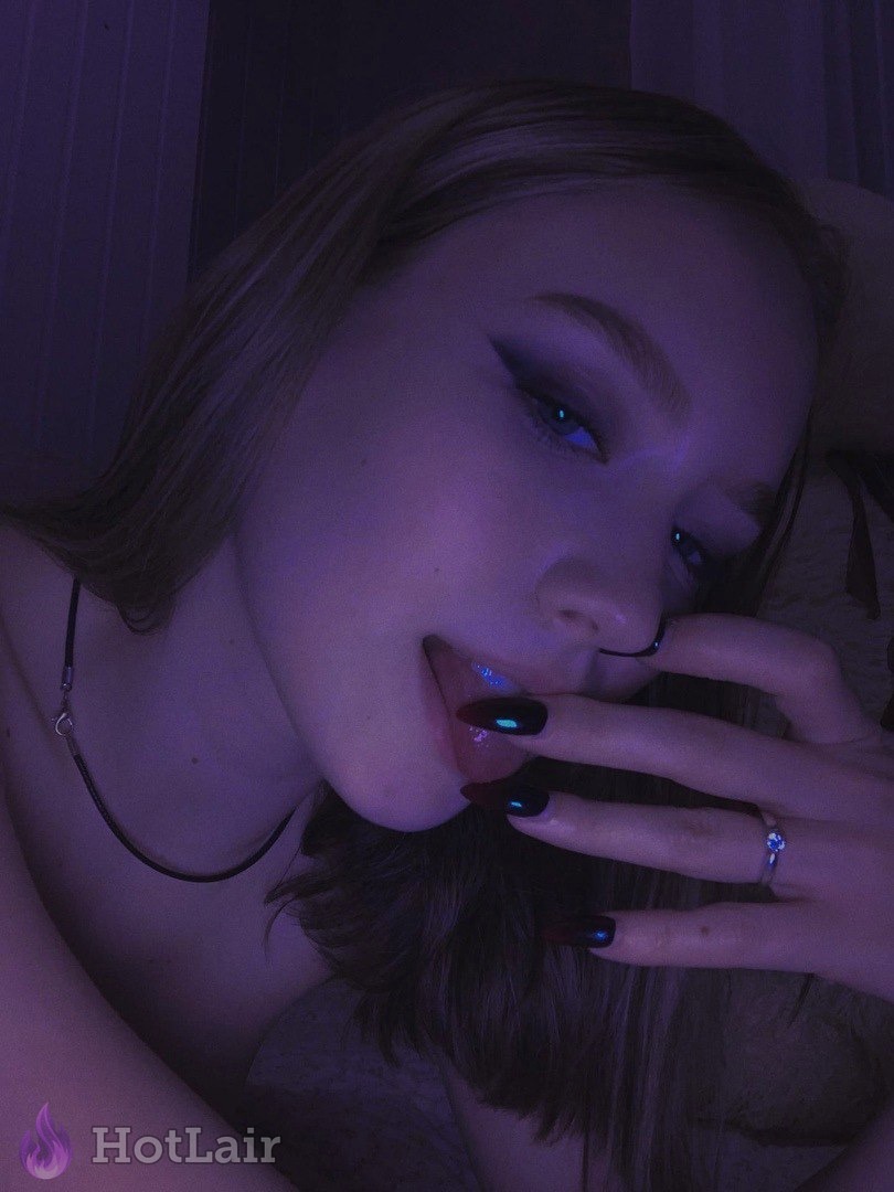 Beautiful bare female body worship pose