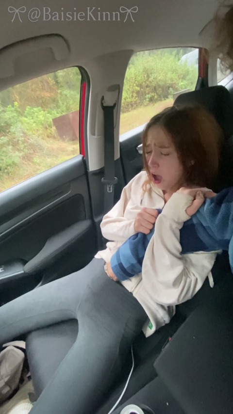 Tiny Girlfriend Squirts Multiple Times in Car Wet Leggings video thumbnail